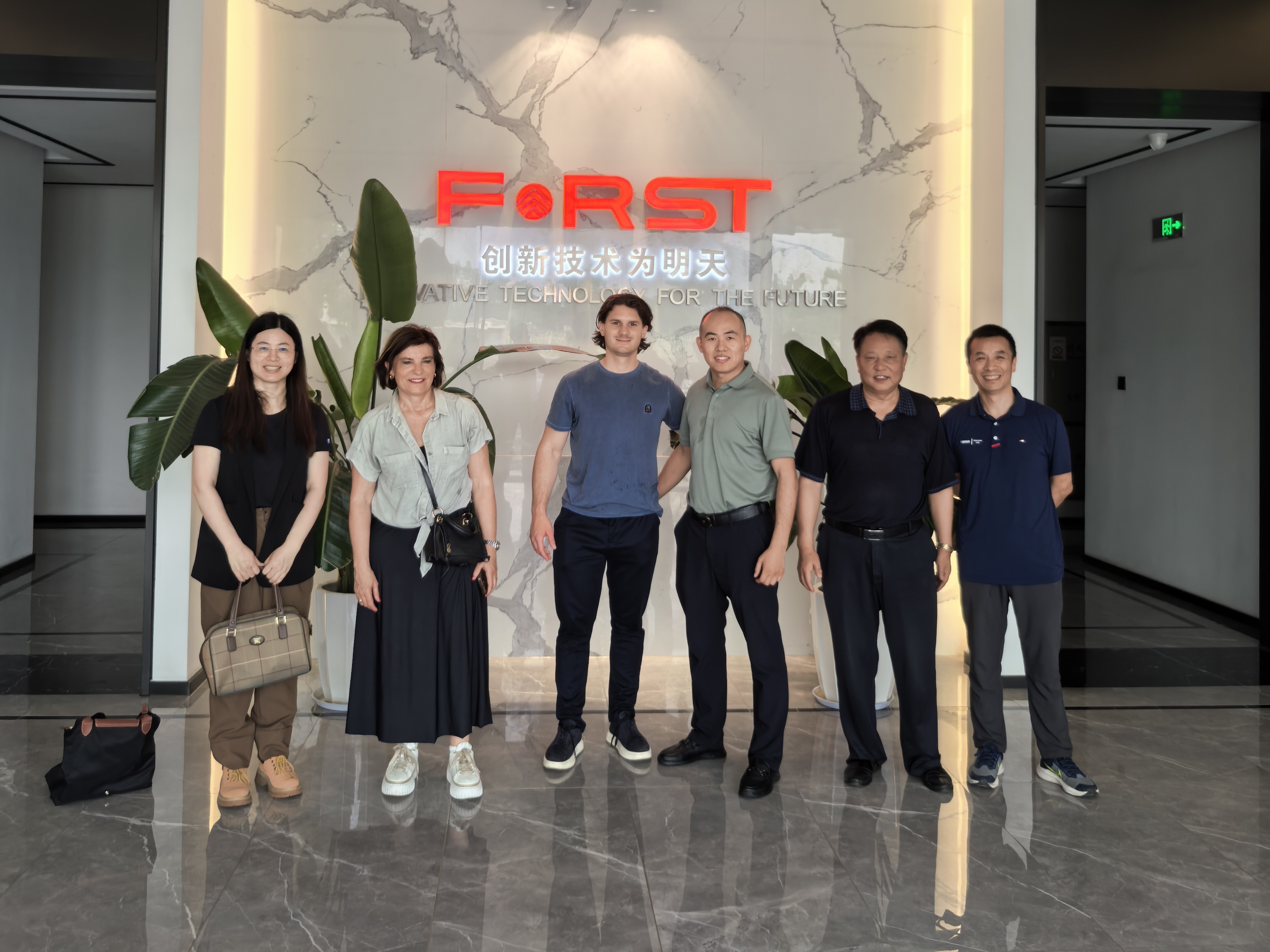 Kinsotech och Shining CPHI China 2025